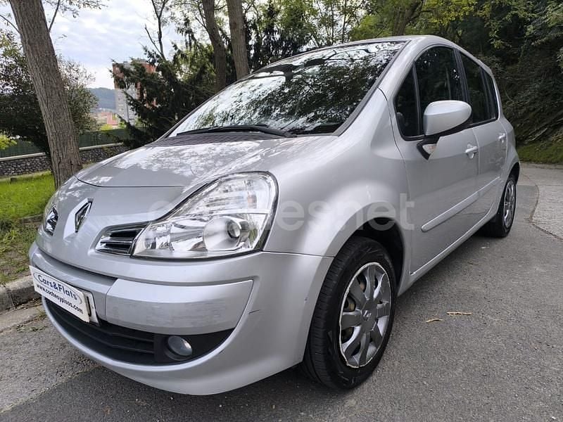 Gris / plata Usado 2012 Renault Grand Modus Evolution Monovolumen | 6500 € (Precio justo) - Imagen 1/4