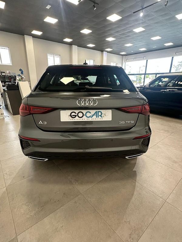 Usado Audi A3 S-Line 150 CV (110 kW) 2021 Gris