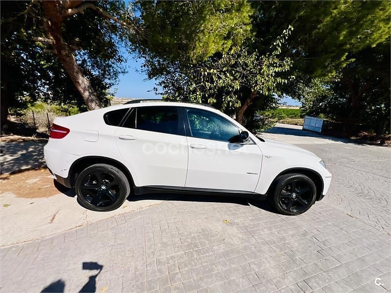 Käytetty BMW X6 Comfort Edition 306 HP (225 kW) 2011 Valkoinen Katumaasturi