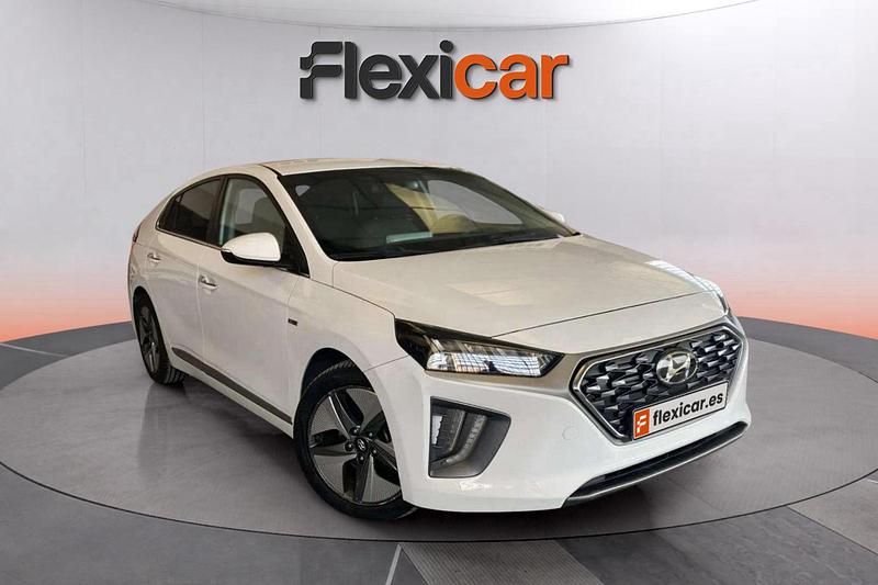Blanco Usado 2019 Hyundai Ioniq Berlina | 12.890 € (Buen precio) - Imagen 1/4