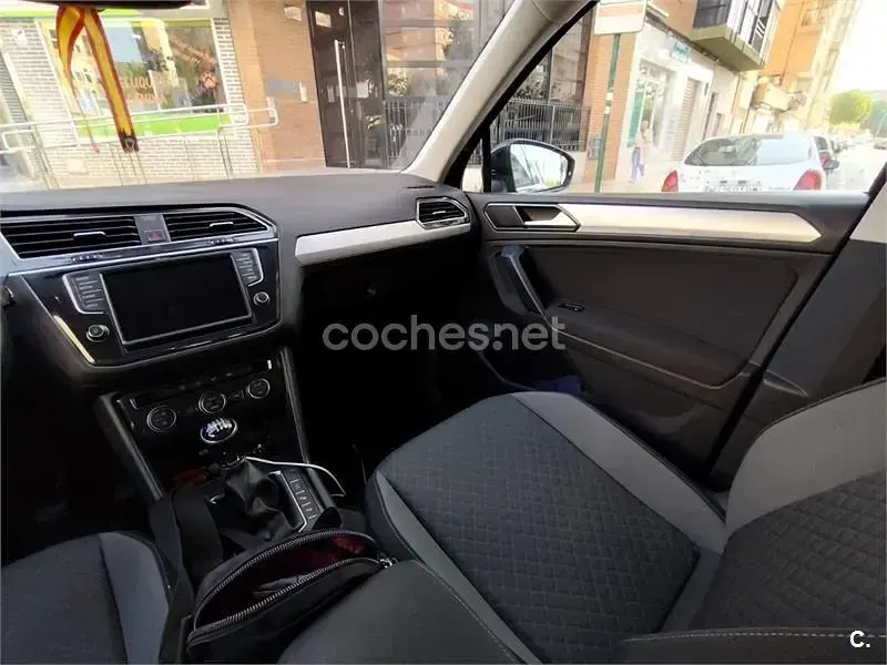 Usado VW Tiguan Advance 150 CV (110 kW) 2017 Negro SUV