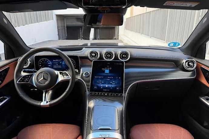 Usado Mercedes GLC300 333 CV (244 kW) 2025 Coupe