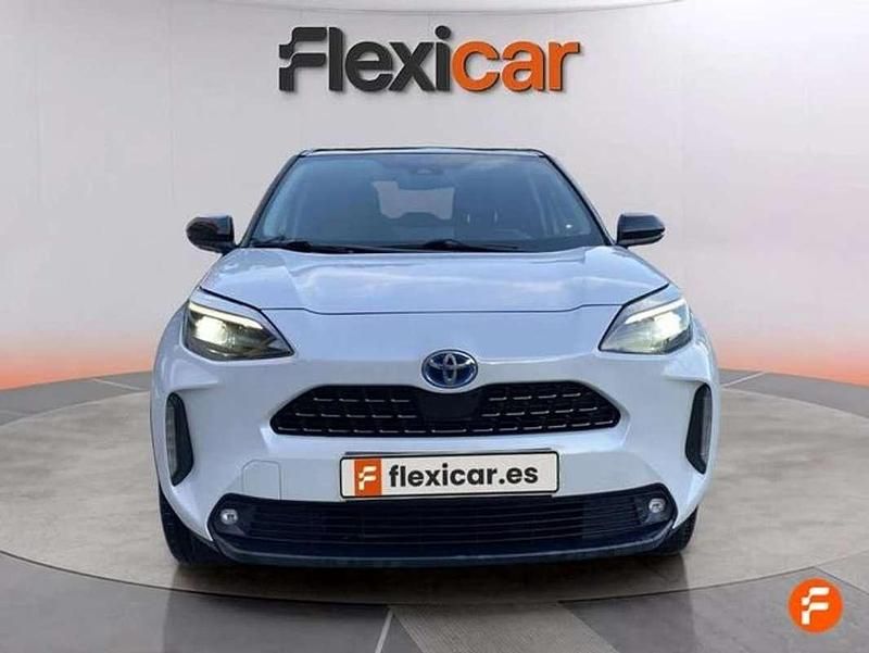 Usado Toyota Yaris Cross Style 92 CV (67 kW) 2022 Blanco SUV