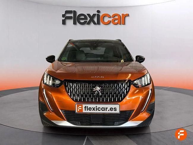 Usado Peugeot 2008 GT 130 CV (95 kW) 2022 Naranja SUV