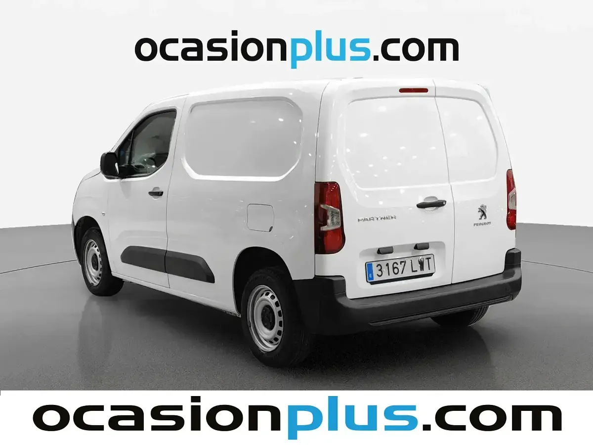 Usado Peugeot Partner 98 CV (72 kW) 2022 Blanco Monovolumen