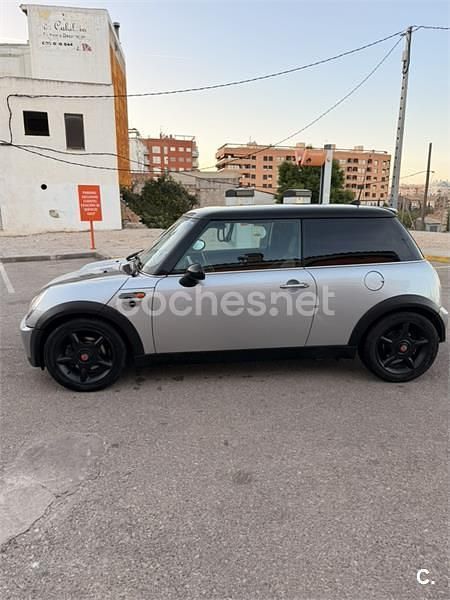 Usado Mini Cooper 116 CV (85 kW) 2006 Gris / plata Utilitario