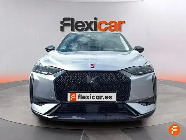 Usado DS Automobiles DS3 Crossback Performance 130 CV (95 kW) 2023 Gris SUV
