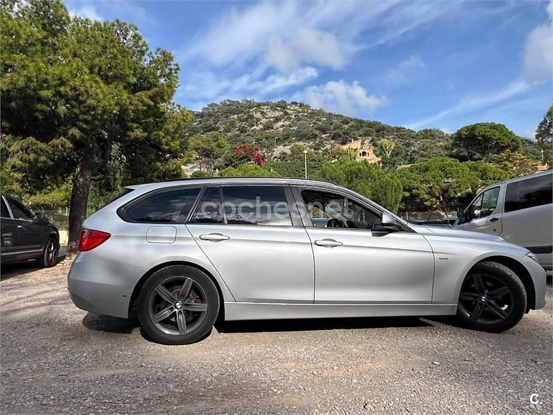 Usado BMW 318 M Sport 143 CV (105 kW) 2013 Gris / plata Familiar