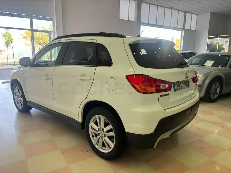 Usado Mitsubishi ASX 116 CV (85 kW) 2011 Blanco SUV