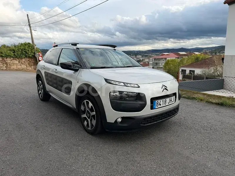 Usado Citroën C4 Shine Edition 100 CV (73 kW) 2016 Blanco Berlina