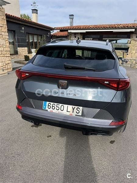 Usado Cupra Formentor 190 CV (139 kW) 2022 Gris / plata SUV