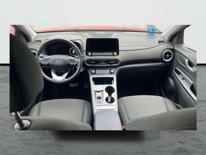 Usado Hyundai Kona 100 kW (136 CV) 2023 Rojo SUV