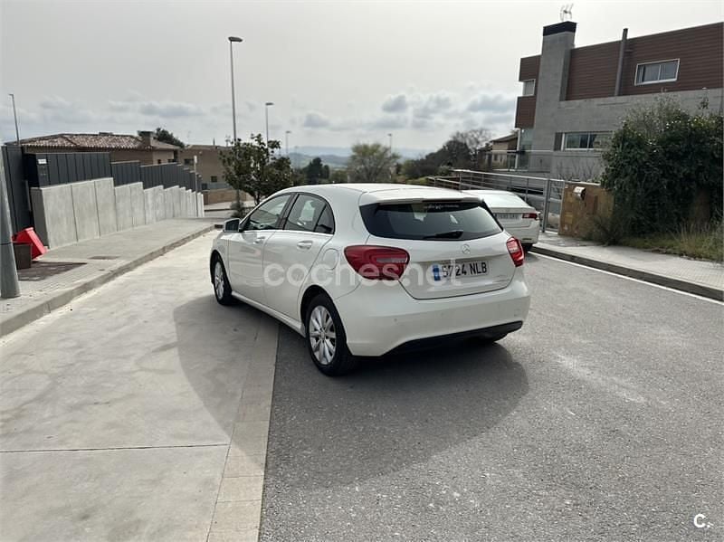 Usado Mercedes A200 Style 136 CV (100 kW) 2014 Blanco Berlina