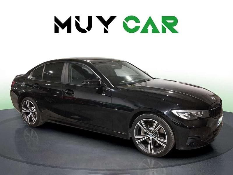 Usado BMW 330 Advantage 258 HP (189 kW) 2019 Preto Sedan