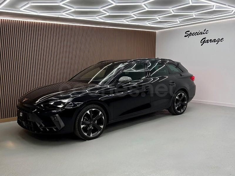 Usado Cupra Leon 150 CV (110 kW) 2025 Negro Familiar