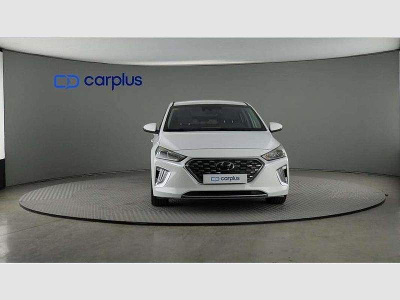 Usado Hyundai Ioniq 141 CV (103 kW) 2020 Blanco Utilitario