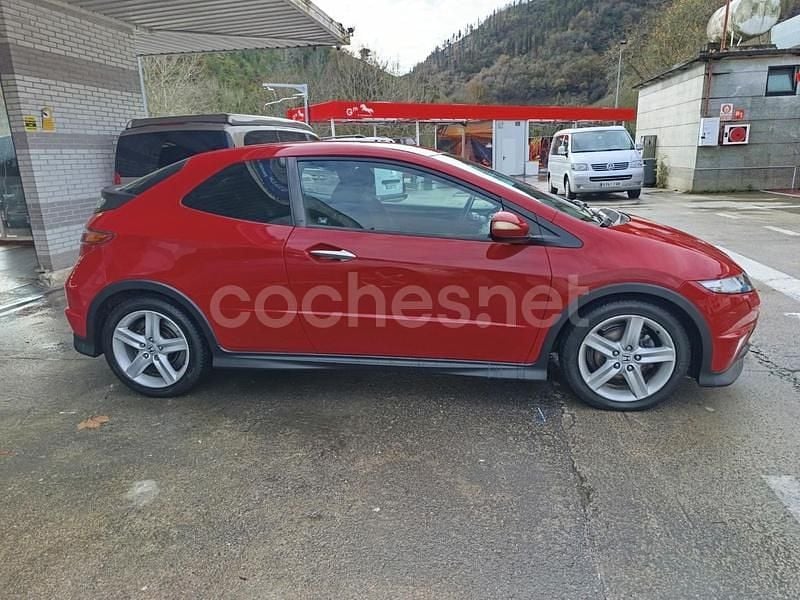 Usado Honda Civic Type S 140 CV (102 kW) 2008 Rojo Berlina