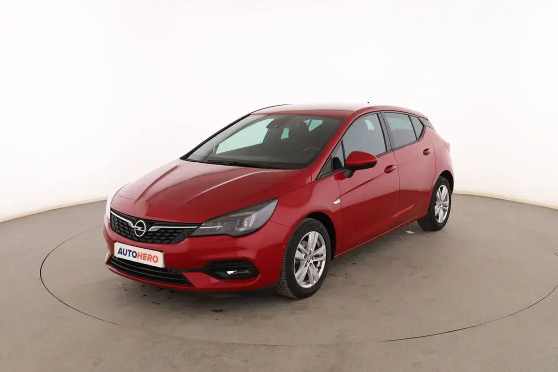 Usado Opel Astra GS Line 110 CV (80 kW) 2020 Berlina
