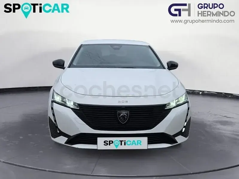 Usado Peugeot 308 130 CV (95 kW) 2022 Blanco Familiar