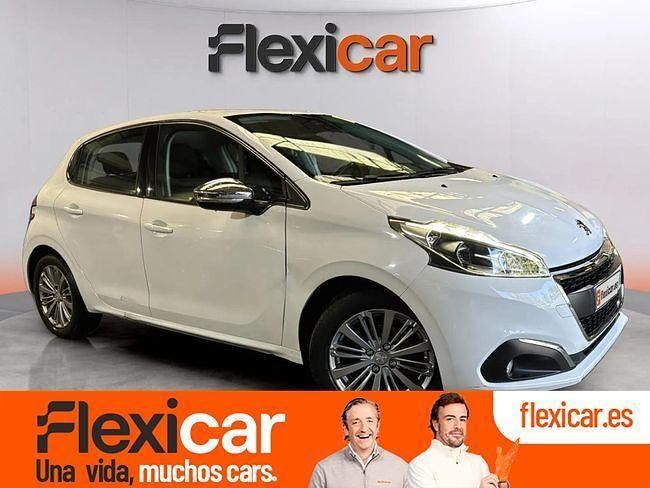 Blanco Usado 2018 Peugeot 208 Allure Utilitario | 10.490 € (Un poco caro) - Imagen 1/4