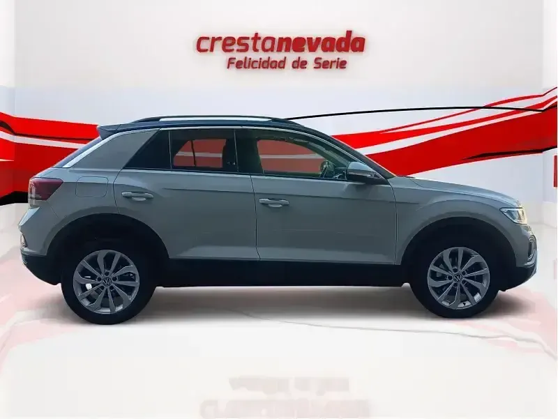 Usado VW T-Roc Life 110 CV (80 kW) 2022 SUV