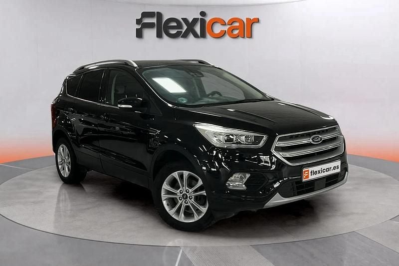Negro Usado 2017 Ford Kuga Trend SUV | 12.970 € (Buen precio) - Imagen 1/4