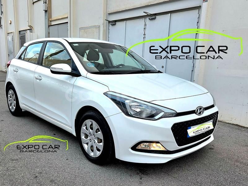 Blanco Usado 2018 Hyundai i20 Berlina | 8990 € (Buen precio) - Imagen 1/4