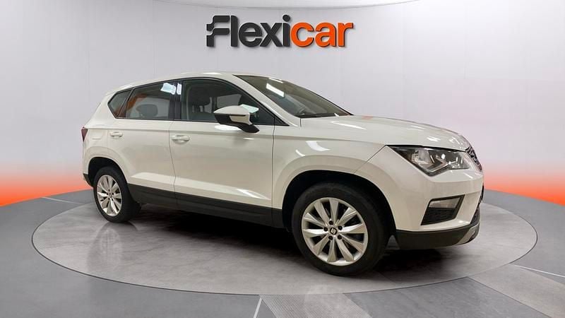 Usado Seat Ateca Style 150 CV (110 kW) 2020 Blanco SUV