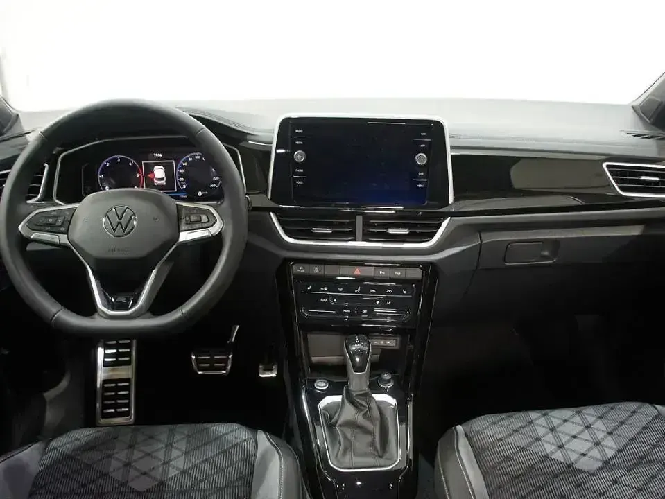 Usado VW T-Roc R-line 150 CV (110 kW) 2024 Negro SUV
