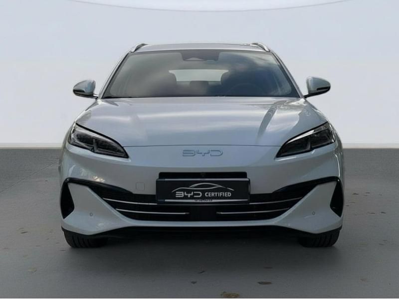 Usado BYD Seal Comfort 212 CV (155 kW) 2025 Blanco