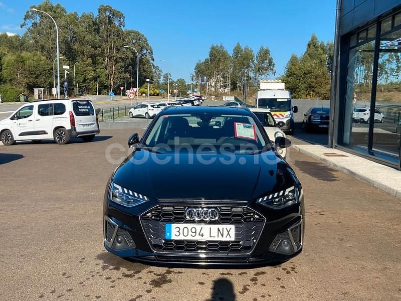 Usado Audi A4 S-Line 163 CV (119 kW) 2021 Negro Familiar