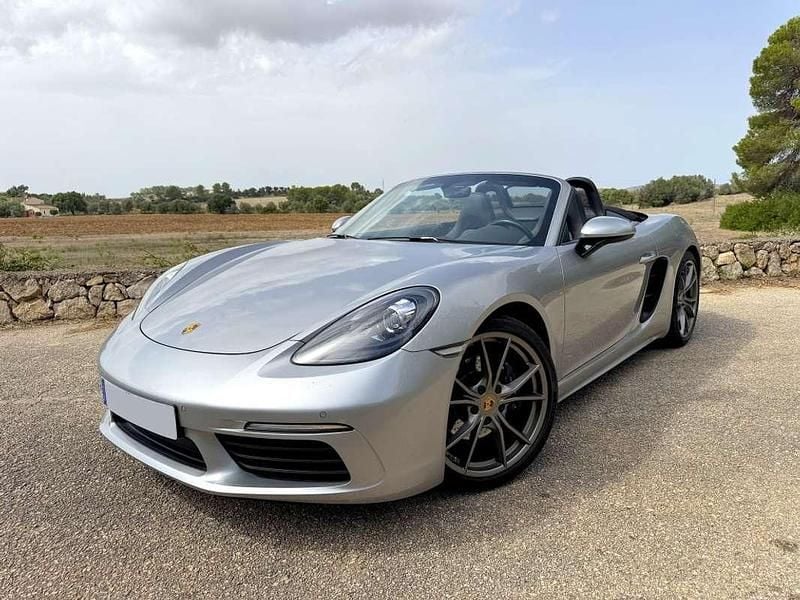 Usado Porsche Boxster 299 CV (219 kW) 2020 Plateado Descapotable