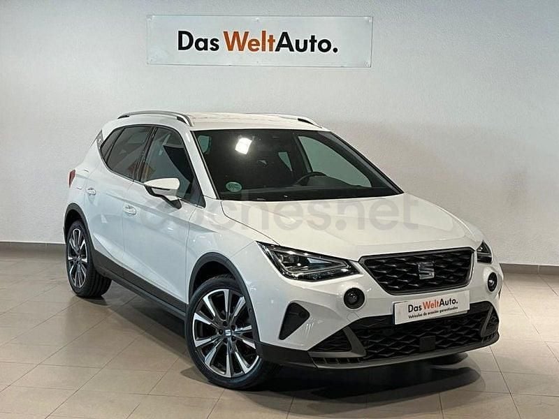 Usado Seat Arona FR 115 CV (84 kW) 2024 Blanco SUV