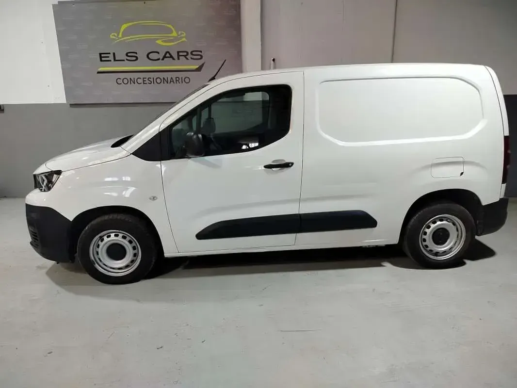 Usado Peugeot Partner S 102 CV (75 kW) 2021 Blanco Monovolumen