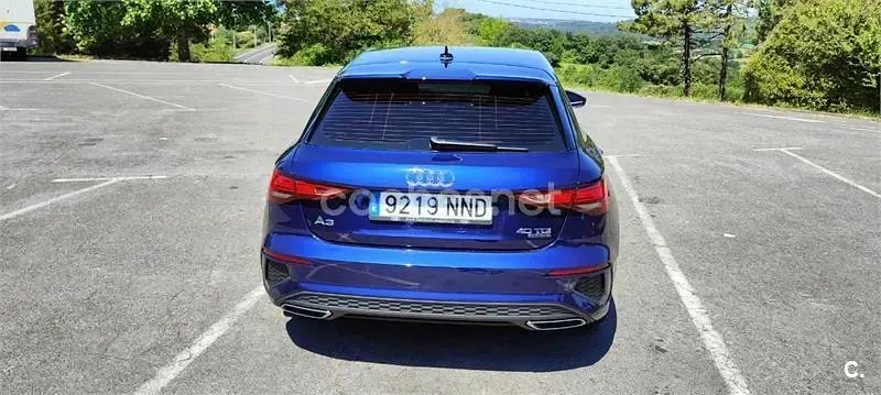 Usado Audi A3 S-Line 150 CV (110 kW) 2022 Azul Berlina