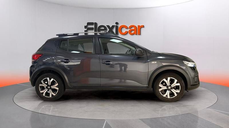 Usado Dacia Sandero Comfort 91 CV (66 kW) 2022 Negro Berlina