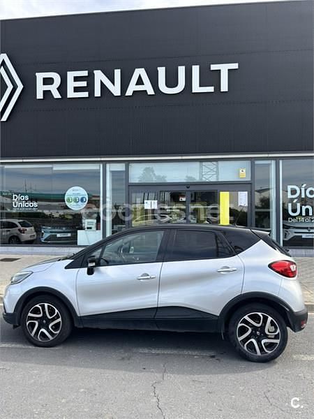 Gris / plata Usado 2015 Renault Captur Life SUV | 8950 € (Precio justo) - Imagen 1/4