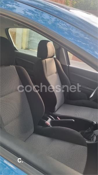 Azul Usado 2005 Peugeot 307 Berlina | 1900 € (Buen precio) - Imagen 1/4
