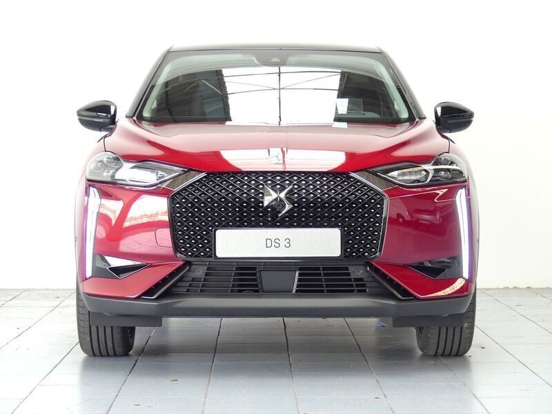 Usado DS Automobiles DS3 Crossback E-Tense Opera 114 kW (156 CV) 2023 Rojo SUV
