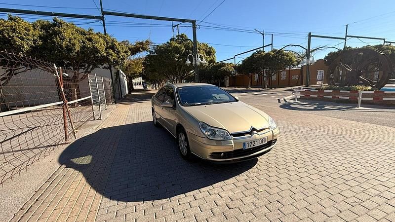 Usado Citroën C5 Aircross Exclusive 128 CV (94 kW) 2025 Beige SUV