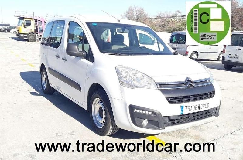 Usado Citroën Berlingo Feel 76 CV (55 kW) 2018 Blanco Monovolumen