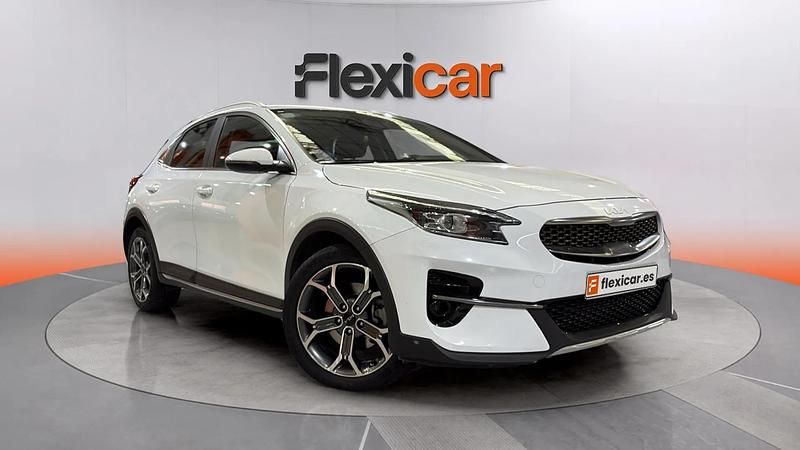 Usado Kia XCeed 160 CV (117 kW) 2022 Blanco SUV