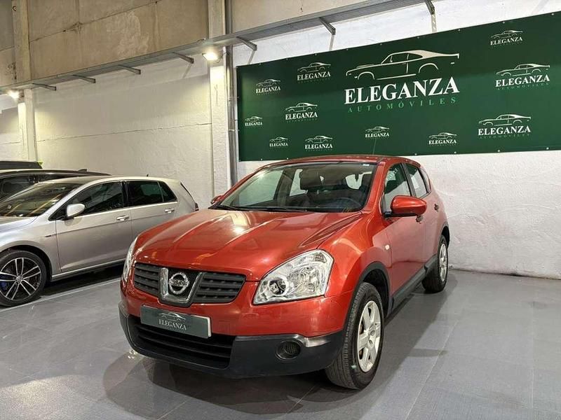 Usado Nissan Qashqai Visia 114 CV (83 kW) 2010 Naranja SUV