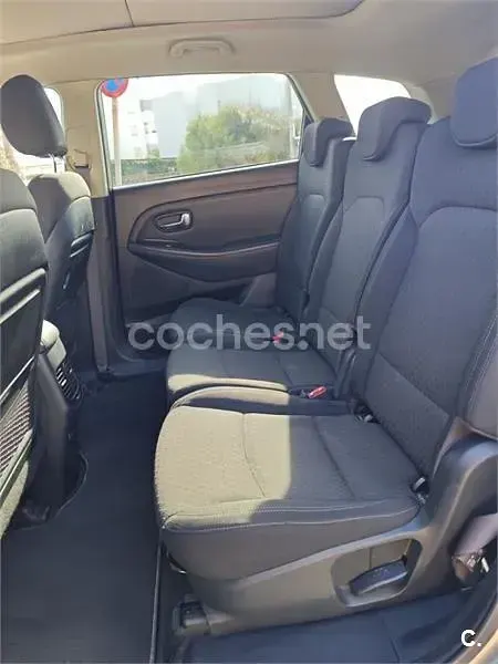 Usado Kia Carens 141 CV (103 kW) 2018 Gris / plata Monovolumen