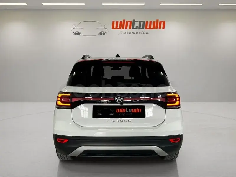 Usado VW T-Cross Life 95 CV (69 kW) 2023 Blanco SUV