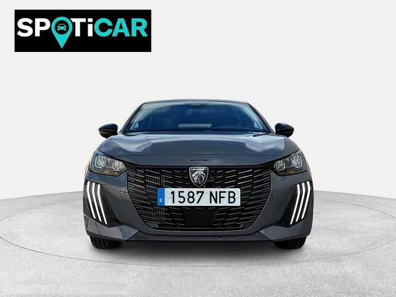 Nuevo Peugeot 208 Allure 100 CV (73 kW) 2025 Gris Utilitario