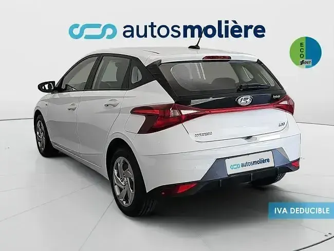 Usado Hyundai i20 100 CV (73 kW) 2021 Blanco Utilitario