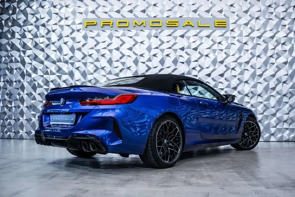 Usado BMW M8 Cabriolet Competition Edition 625 CV (459 kW) 2020 Azul Descapotable