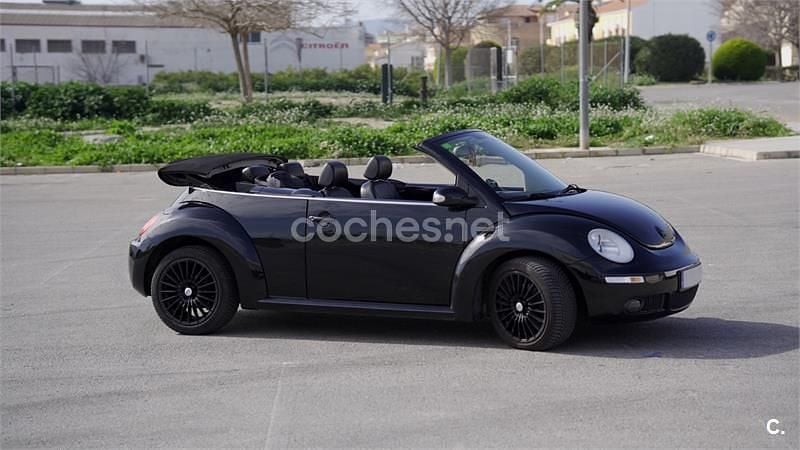 Occasion VW New Beetle 102 ch (75 kW) 2009 Noir Citadine