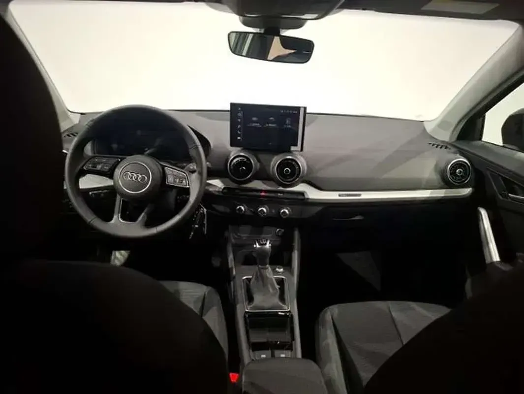 Usado Audi Q2 116 CV (85 kW) 2026 Negro SUV